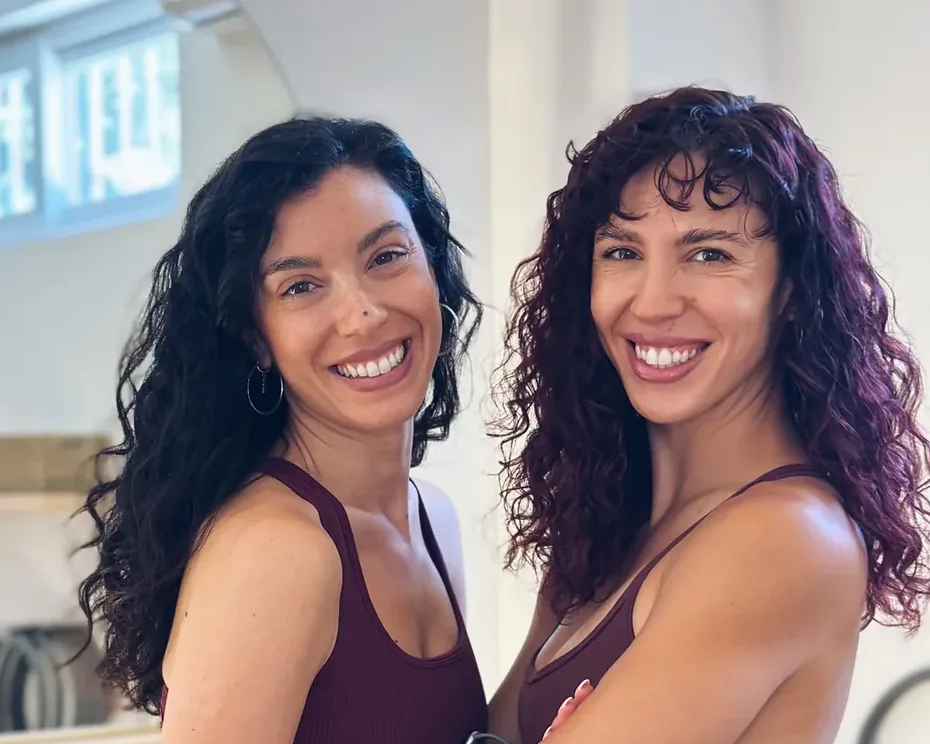 Natalia y Diana Pitarch, fundadoras de Reconecta Contigo